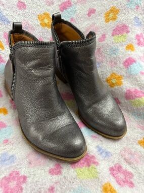 Lucky Brand Metallic Silver Leather Ankle Booties